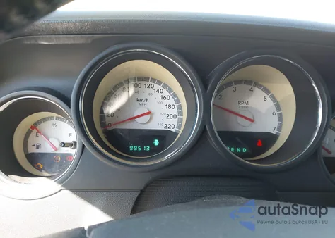 2010 Dodge Challenger Se/Sxt z USA, uszkodzony, nr VIN 2B3CJ4DV5AH191159